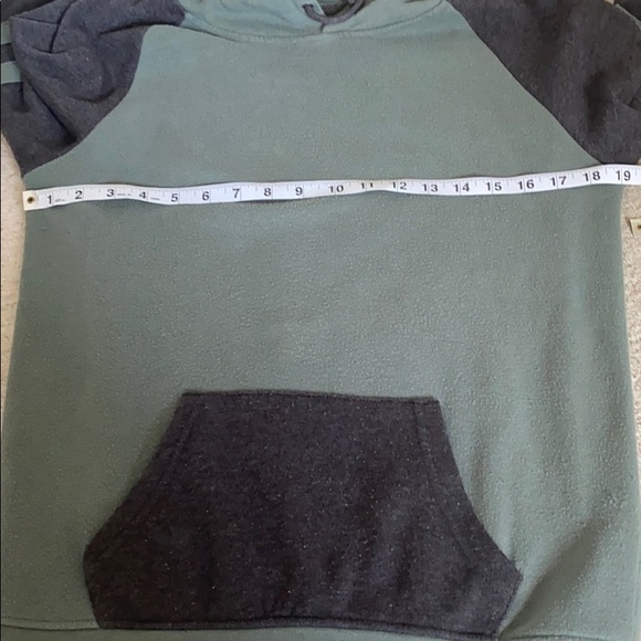 🥭 (4 for $15) Zine PacSun Green and Grey Pullover - Picture 3 of 6
